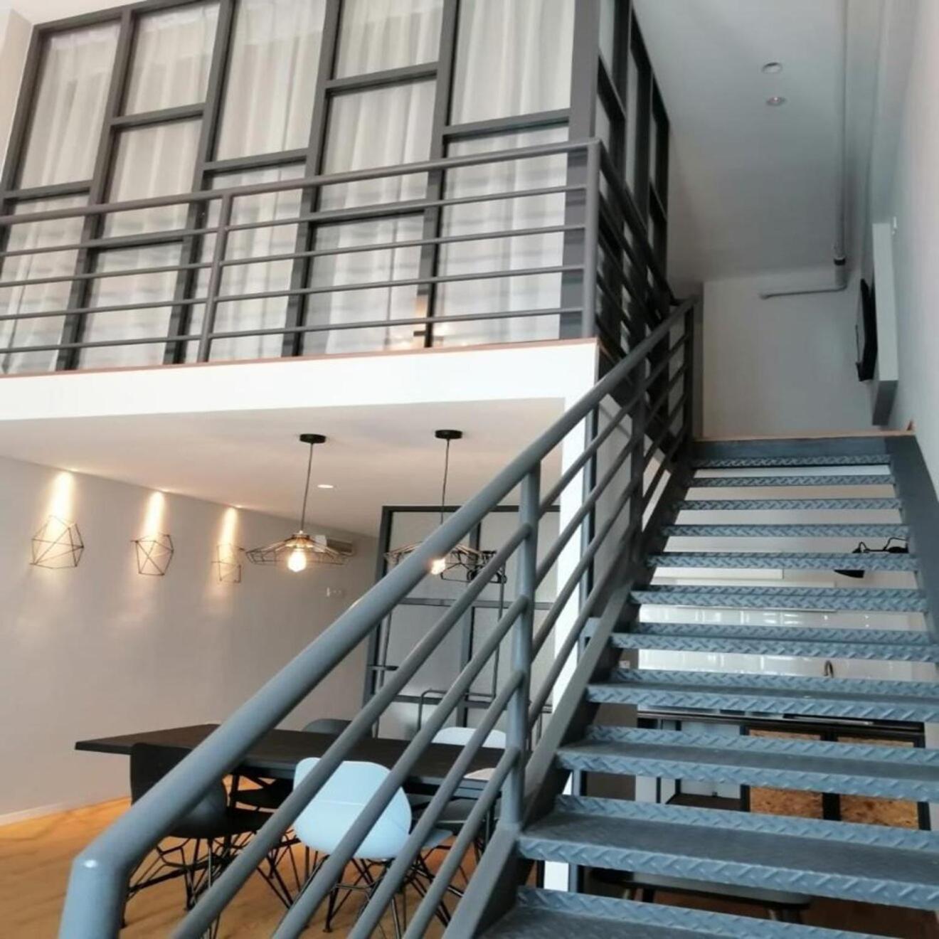 The Ceo Executive Suites Баян Лепас Стая снимка
